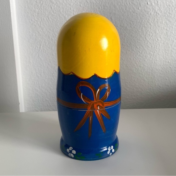 Hand-Painted Russian Nesting Dolls Matryoshka Stacking 6" Tall set of 6 yellow - Picture 6 of 15